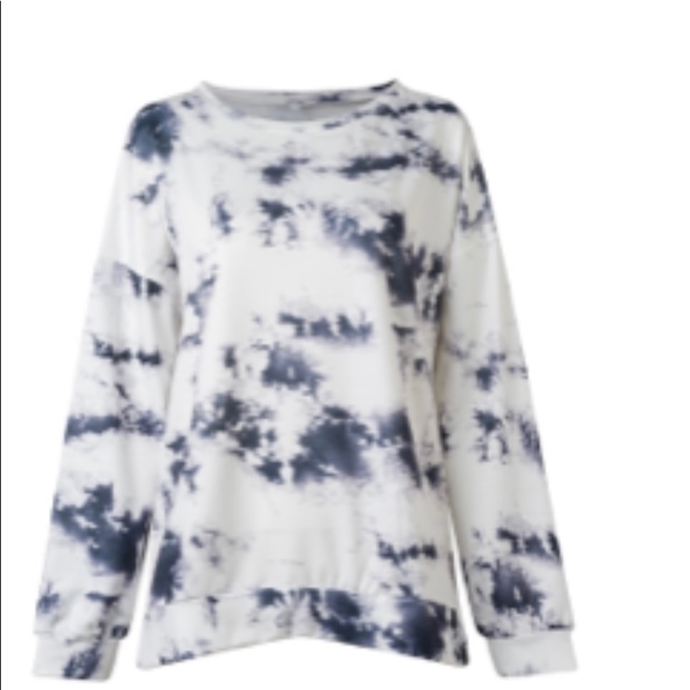 Women’s sweatshirt size large